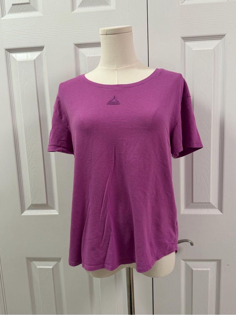Reebok Women’s L Purple Plum Short Sleeve Athletic T-Shirt